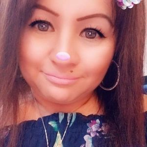 Meet your Posher, Leticia